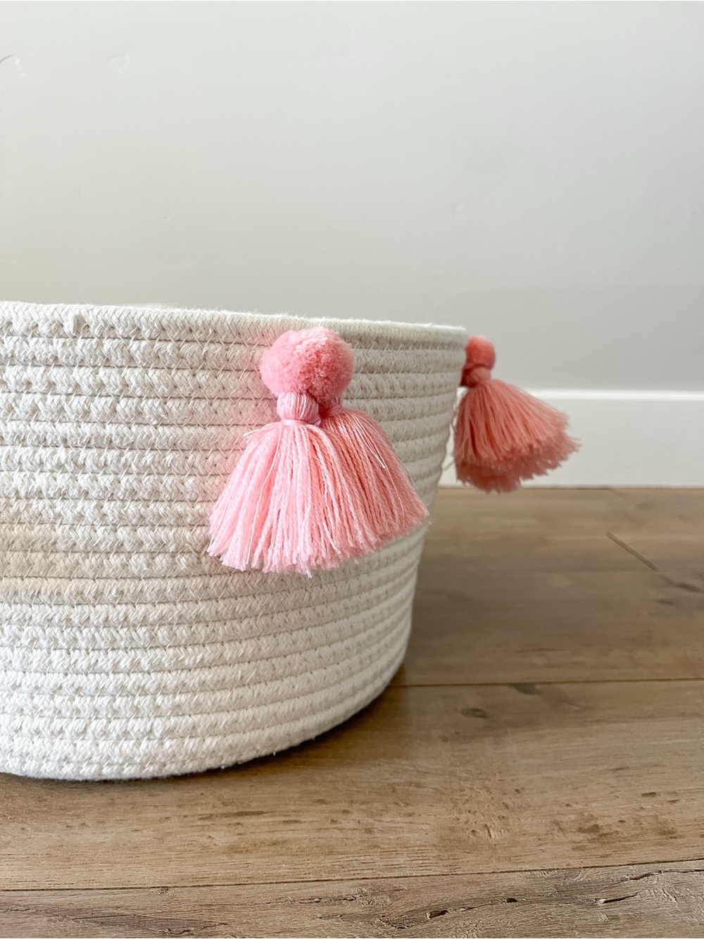 Pillowfort Rope Storage Basket with Tassels – New With Tags Nursery Toy Basket - Picture 3 of 6
